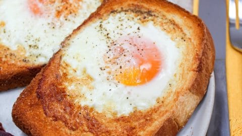Air Fryer Egg Toast4 480x270 1