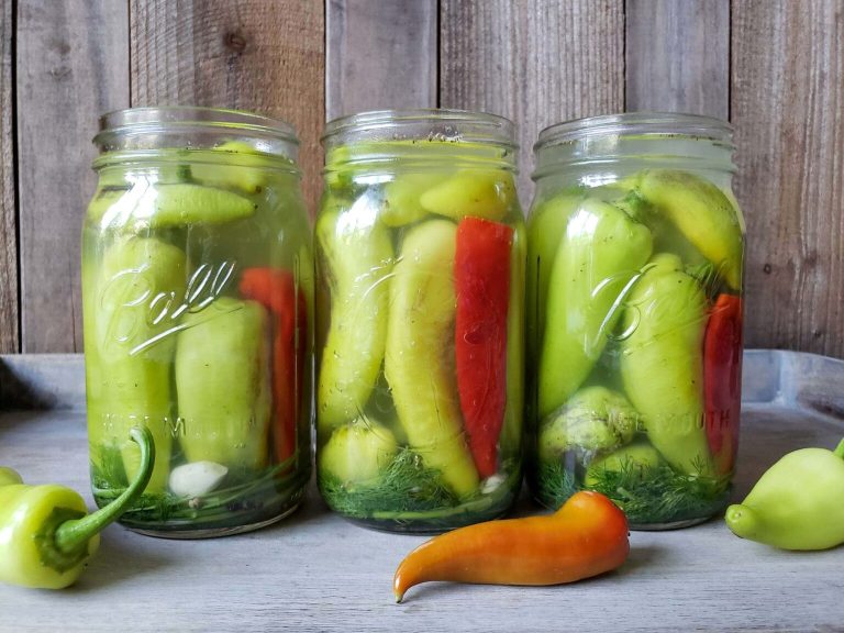 Refrigerator Pickled Peppers Recipe Feature 1536x1152